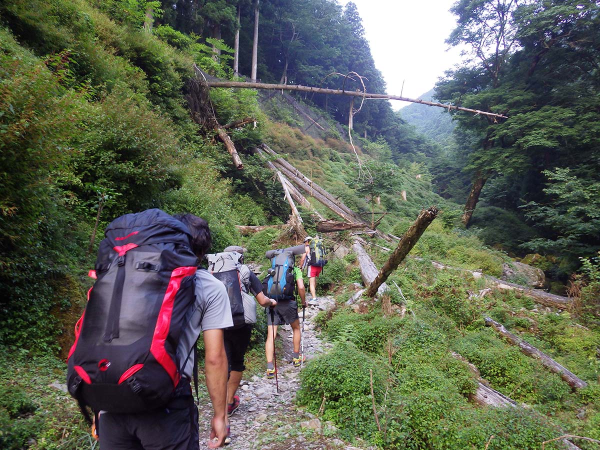 Trekking in Myojindaira