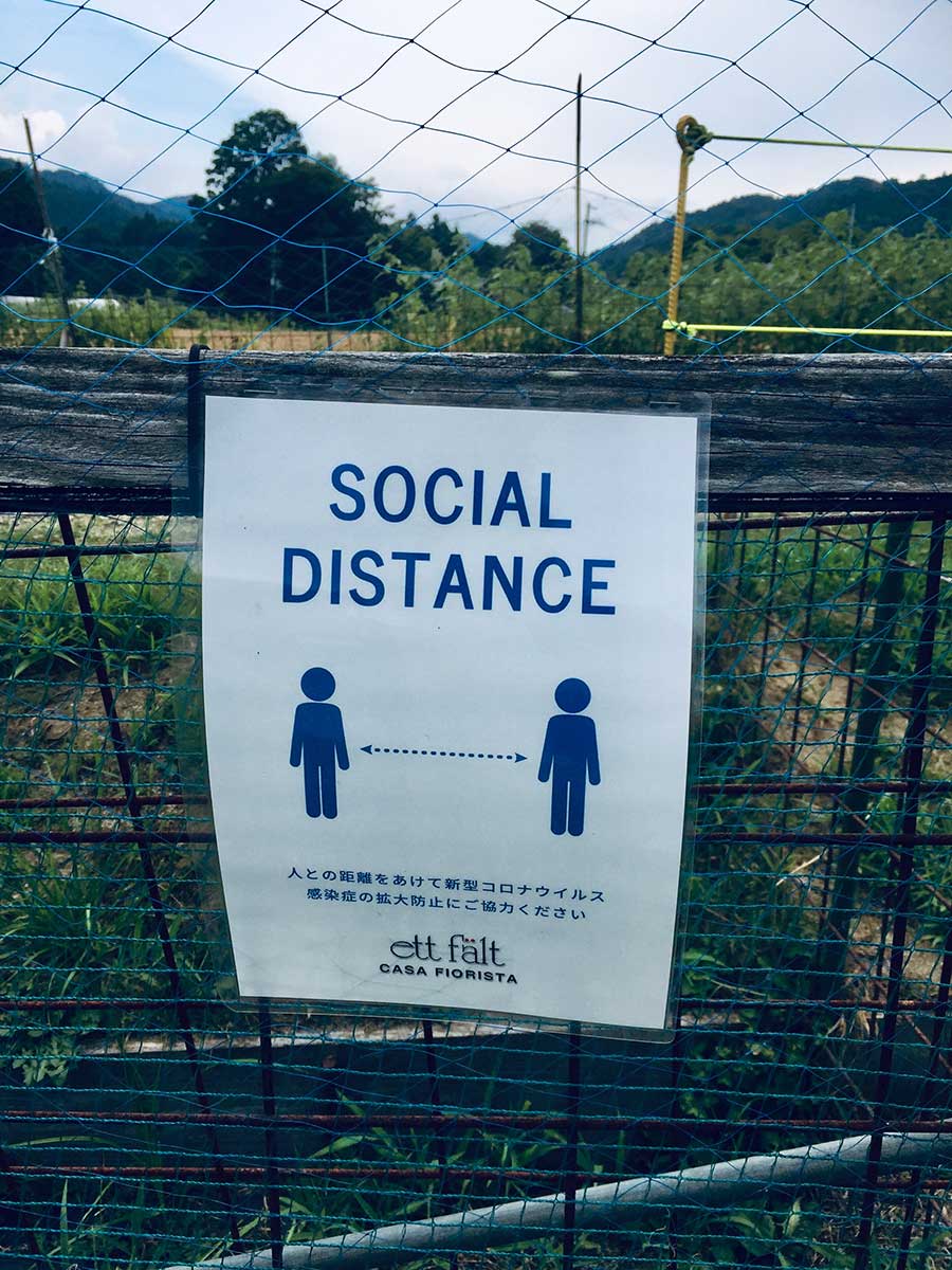 ettfalt-socialdistance