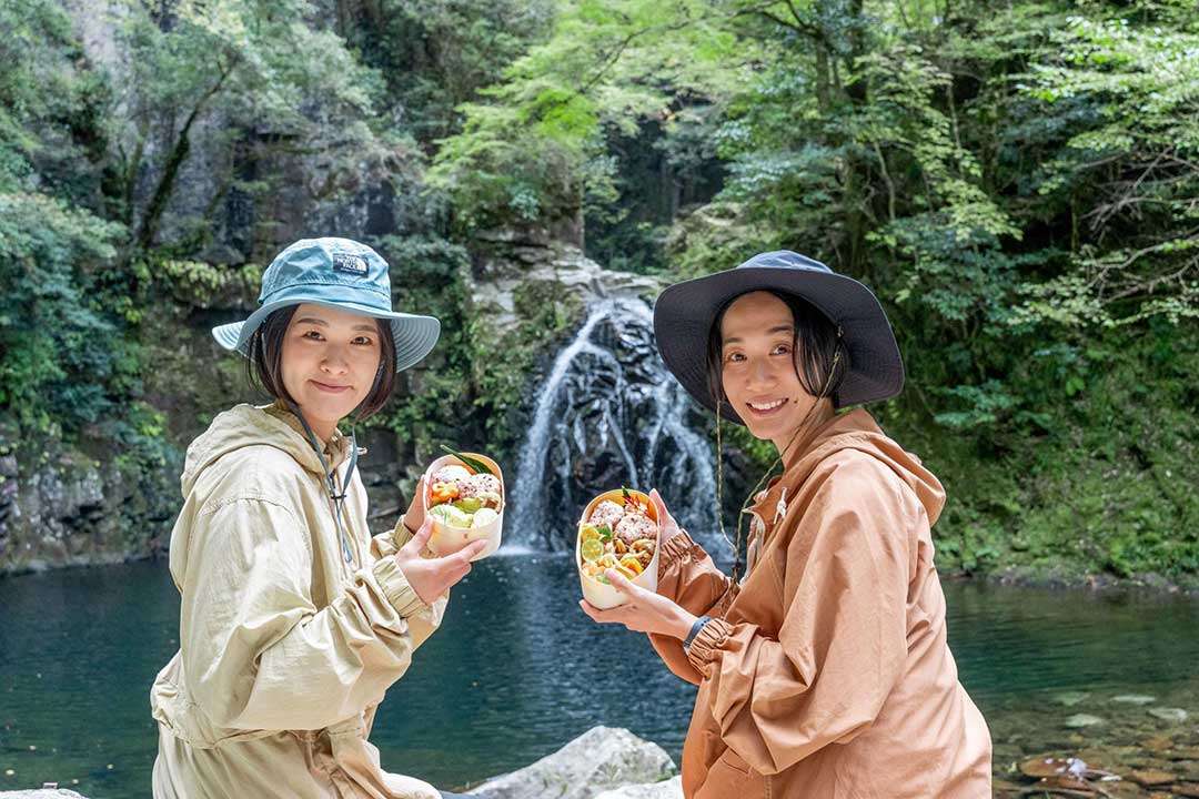 Hiking at Akame 48 Waterfalls with bento