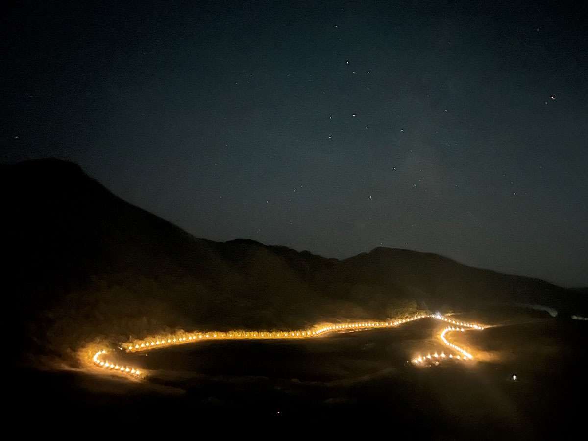 Soni Highland with lanterns around Okameike Pond / 曽爾高原お亀池の山灯り