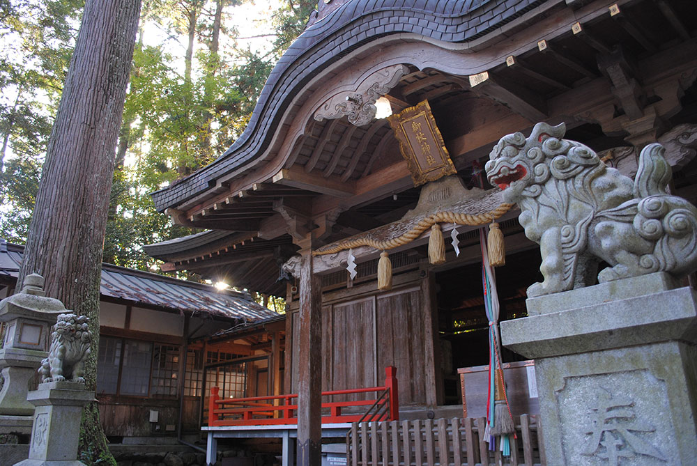 Mitsue Shrine / 御杖神社